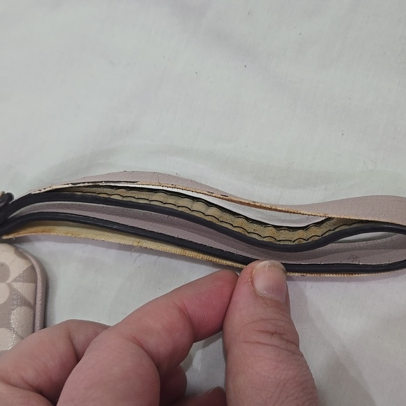 Kate Spade Floral Pattern Wristlet Clutch- See Description - Picture 4 of 4